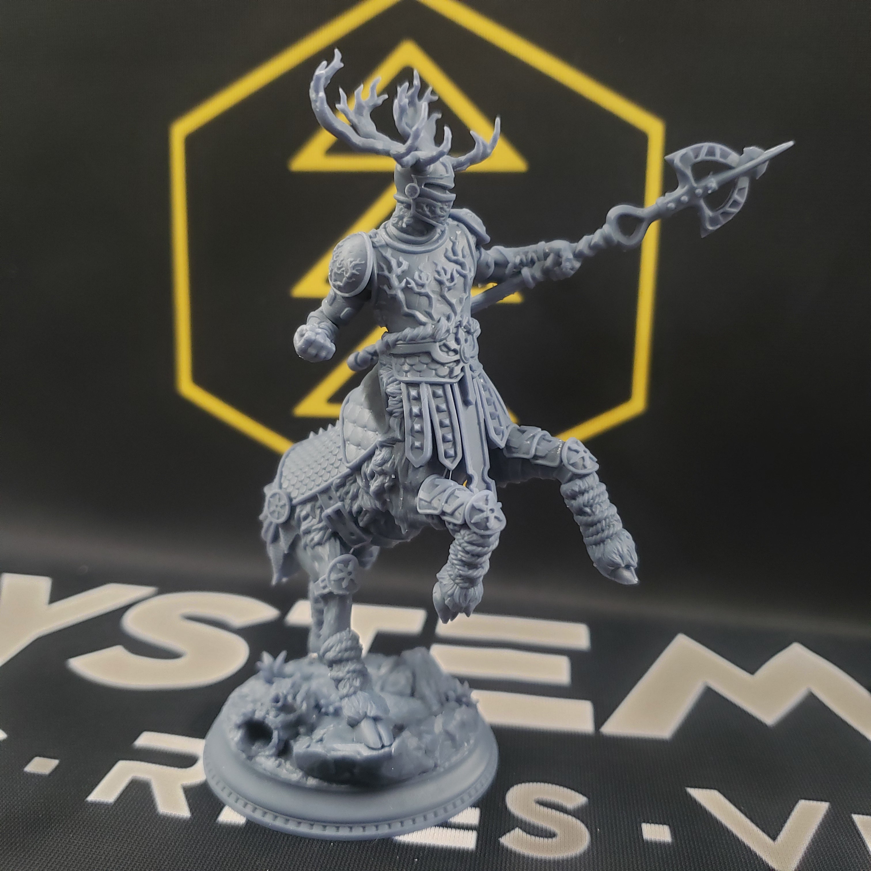 Gungnir of House Jernbark (Male Centaur Fey Noble)