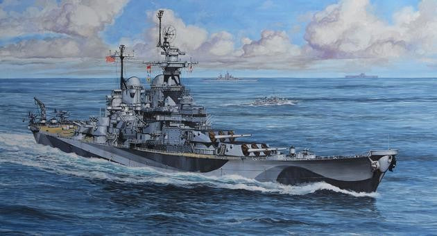 Revell 5128 1/1200 USS Missouri Battleship WWII