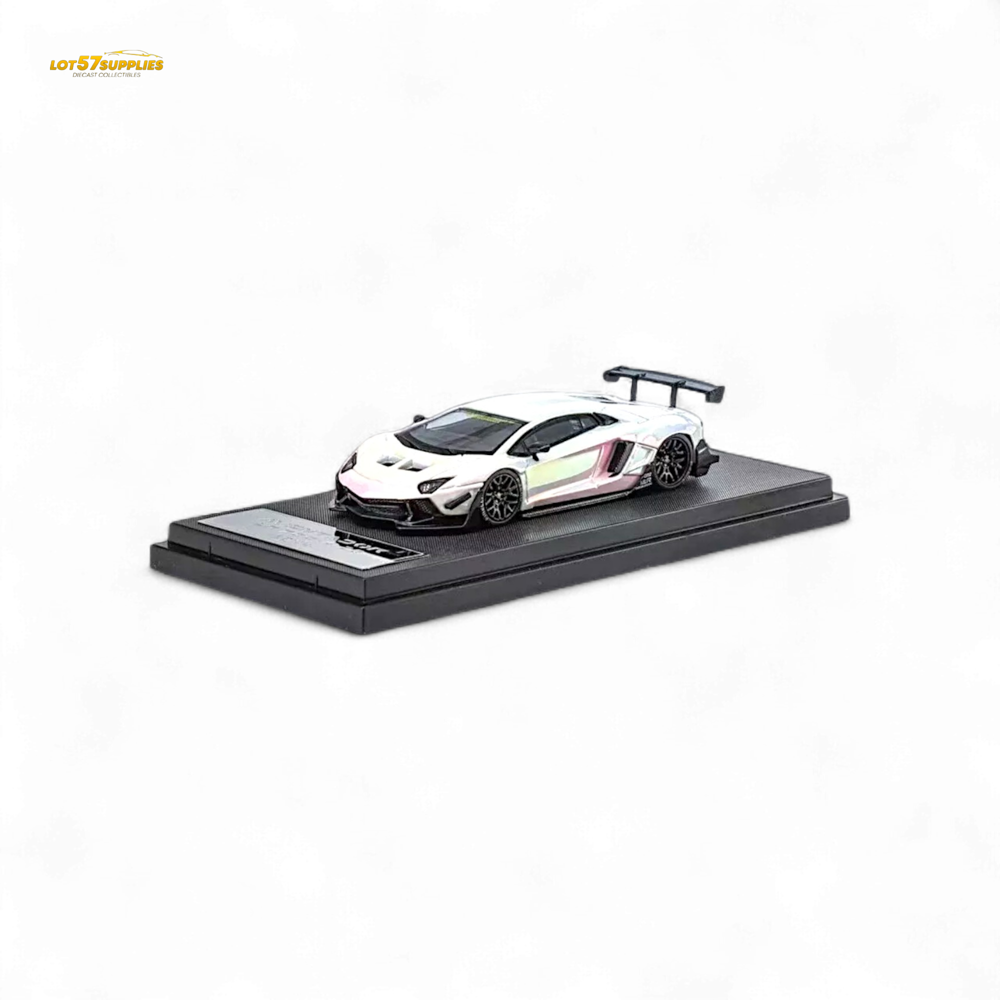 Star Model Aventador LBWK LP700-4 Chrome Rainbow White 1:64