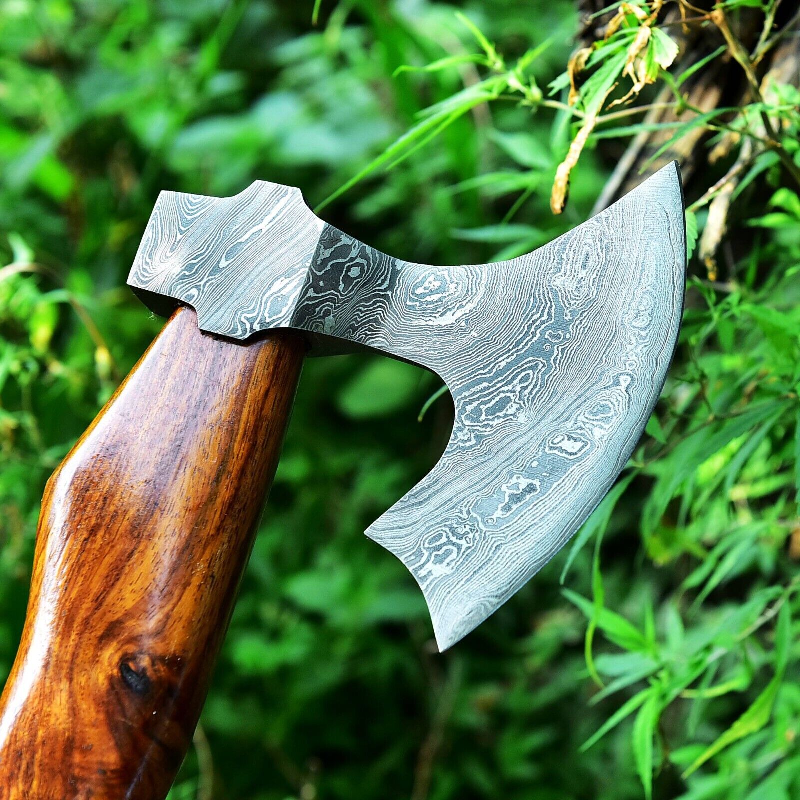 Tomahawk Axes with Custom Handmade Forged Damascus Steel Blade – "Rosewood Legend"
