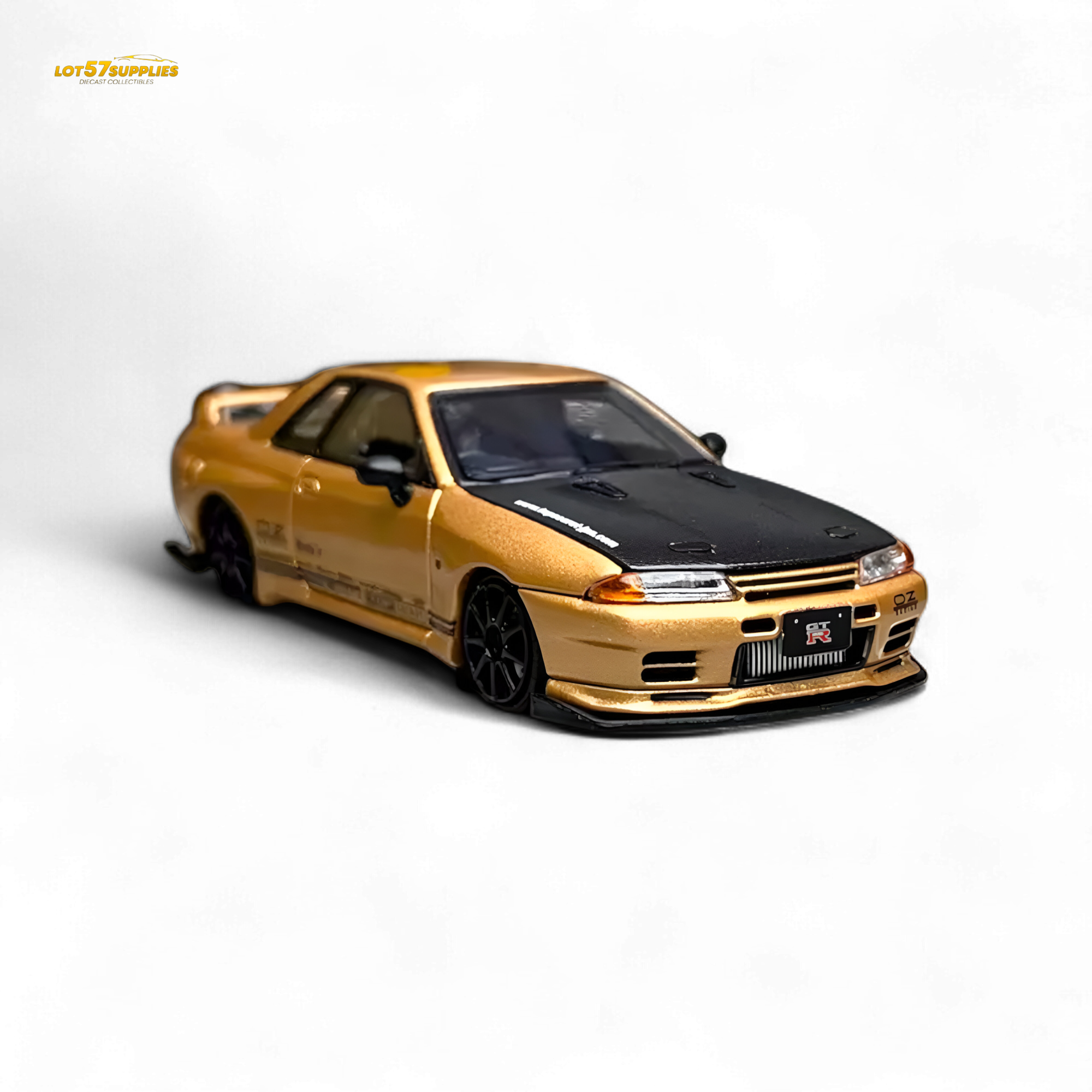Focal Horizon Skyline GT-R R32 Top Secret Gold 1:64