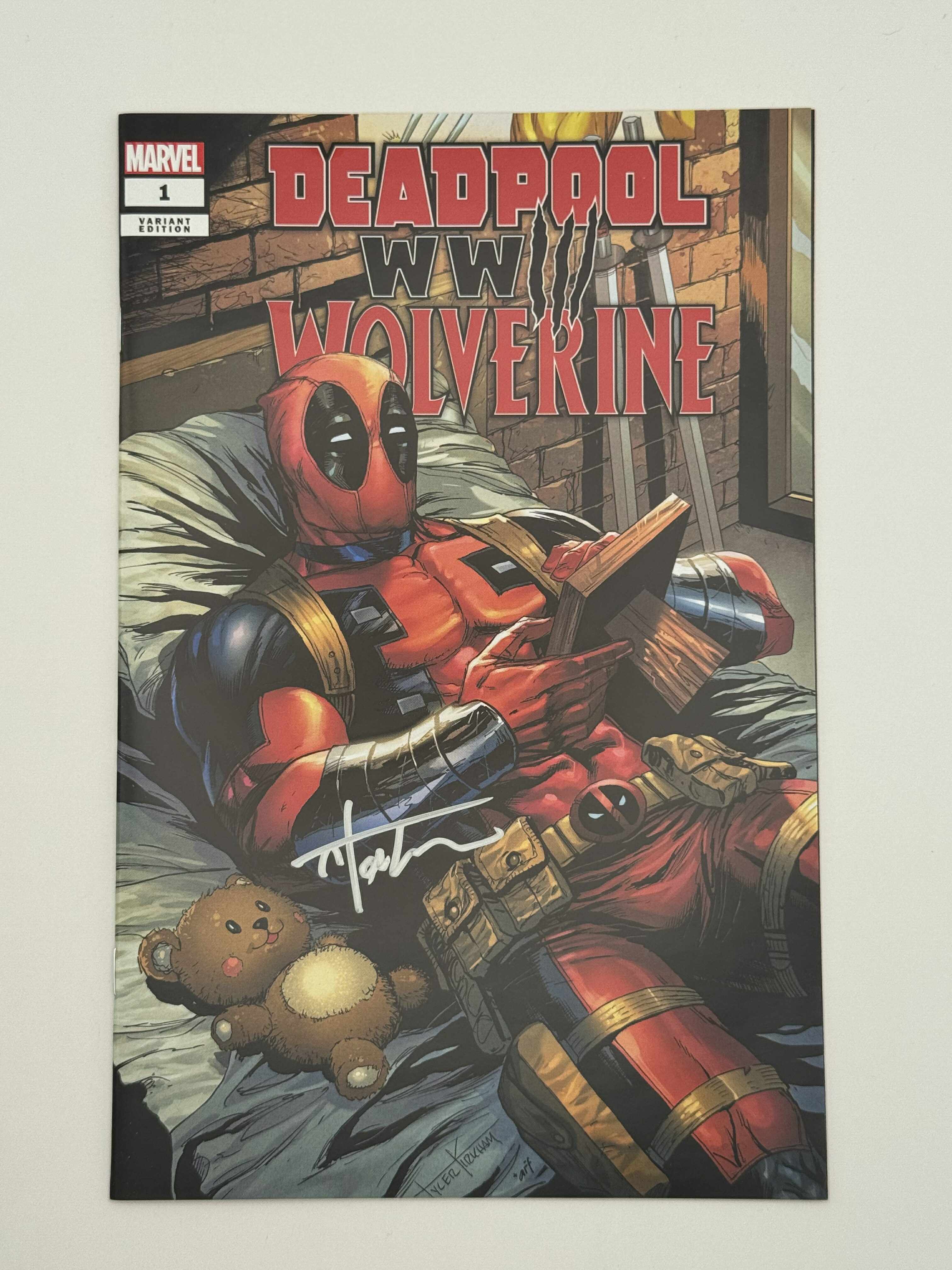 DEADPOOL & WOLVERINE WWIII #1 SIGNED Kirkham Unknown EXCL w/COA
