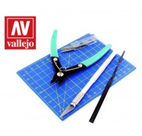 Vallejo 11001 Plastic Modeling Tool Set: Sprue Cutter, #1 Knife, 5 #11 Blades, 5.5"x4" Cutting Mat, Flat File