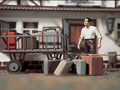 Vollmer 41228 G Scale Modern Baggage Cart w/Luggage - Kit