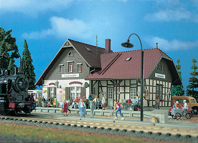 Vollmer 43518 HO Scale Laufenmuhle Station -- 10-13/16 x 6-13/32 x 4-31/32" 27 x 16 x 12.4cm