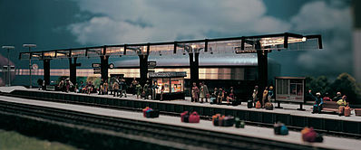 Vollmer 43532 HO Scale Passenger Platform -- 24"