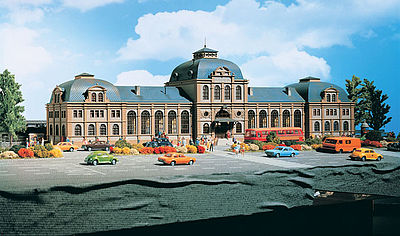 Vollmer 43560 HO Scale Baden-Baden Station Kit -- 30-3/4 x 6-1/4 x 7-7/8"  78 x 16 x 20cm