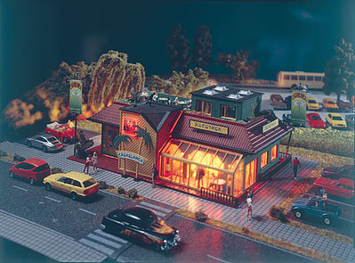 Vollmer 43656 HO Scale Casablanca Disco -- 8 x 5-5/8 x 3-5/8"  20 x 14 x 9cm