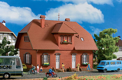 Vollmer 43659 HO Scale Brick Duplex - Kit -- Tuscan 6-1/4 x 4-3/4 x 4-15/16"  15.8 x 12.1 x 12.5cm
