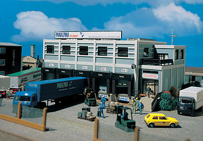 Vollmer 45605 HO Scale Modern truck terminal