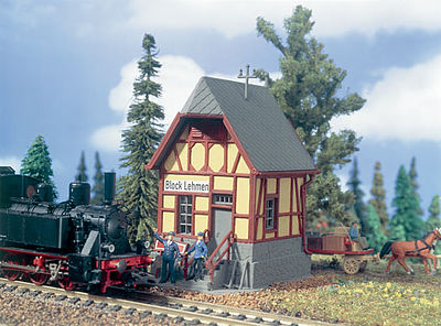 Vollmer 45769 HO Scale Signal Box "Lehmen" -- 3-7/16 x 2-7/16 x 3-15/16"  8.5 x 6 x 9.8cm