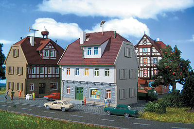 Vollmer 47644 N Scale House - Kit -- 3-7/32 x 2-9/16 x 4-1/8  8.2 x 6.5 x 10.5cm