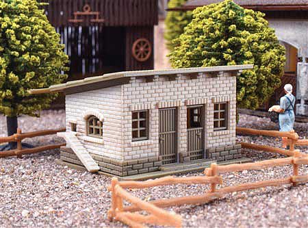 Vollmer 47709 N Scale Brick Shed with Wood Fence -- Kit - 2 x 1-3/8 x 1-1/16"  5 x 3.5 x 2.7cm