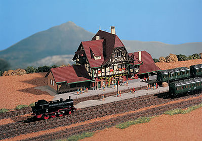 Vollmer 49510 Z Scale Highland Station -- 8-1/4 x 2-3/4"  22 x 7cm