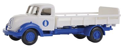 Wiking 57001 HO Scale Magirus Sirius Low-Side Truck w/Milk Can Load - Assembled -- Dairy (white, blue)