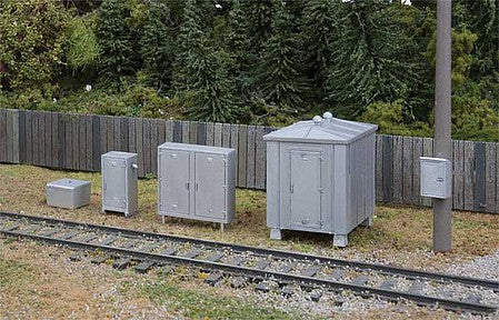 Walthers SceneMaster 949-4140 HO Scale Vintage Trackside Detail Set -- Kit