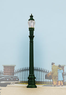 Walthers SceneMaster 949-4304 HO Scale Cast Iron Column Street Light -- pkg(2)