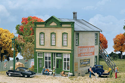 Walthers Cornerstone 933-3650 HO Scale River Road Mercantile -- Kit - 5-3/4 x 5 x 5-1/2"  14.3 x 12.5 x 13.7cm