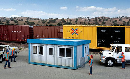 Walthers Cornerstone 933-4078 HO Scale Modern Yard Office -- Kit - 3 x 2-3/8 x 15/16"  7.6 x 6 x 3.4cm