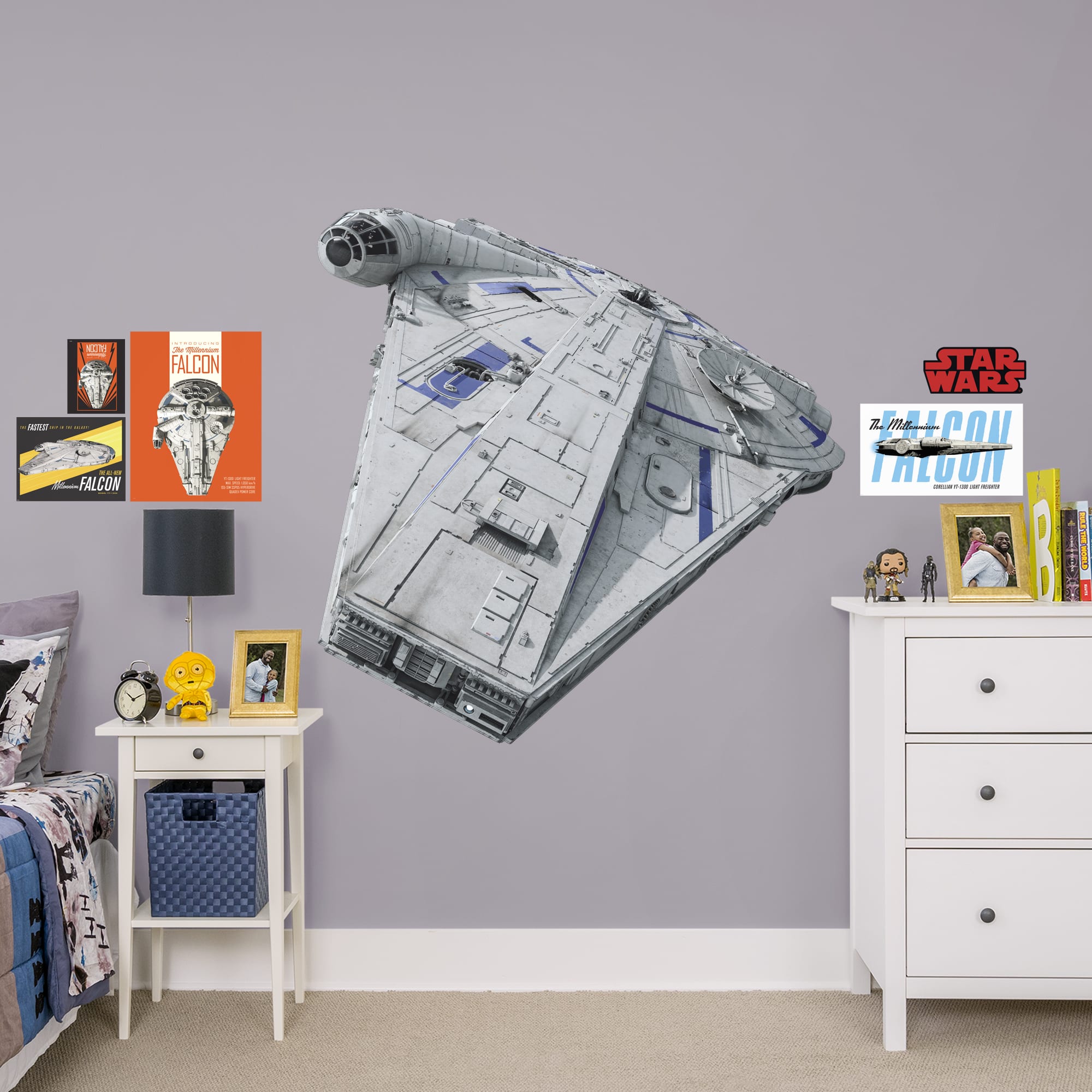 Millennium Falcon - Solo: A Star Wars Story - Officially Licensed Removable Wall Decal